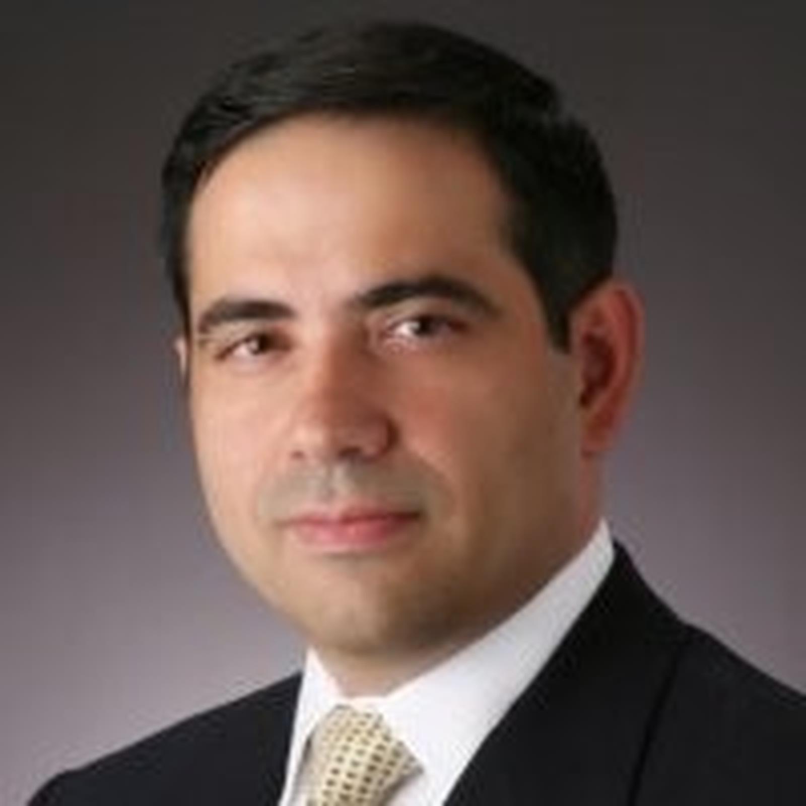 Milton Santiago